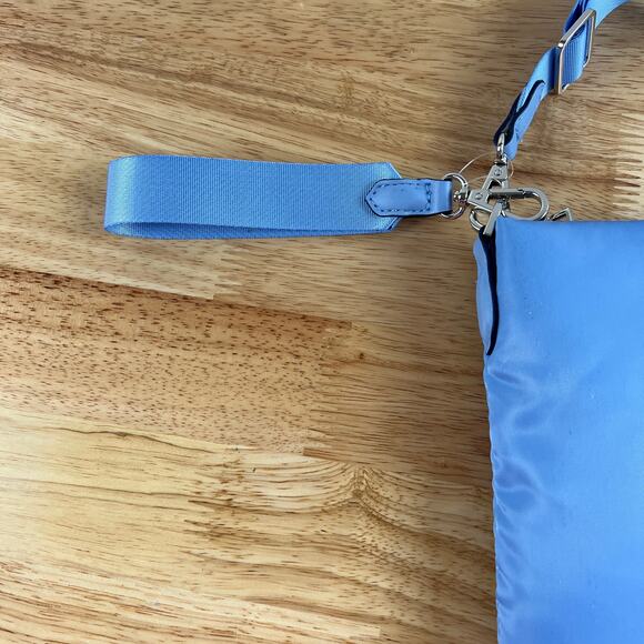 A New Day Periwinkle Blue Small Messenger Crossbody Detachable Strap Bag - NWT - Picture 4 of 7
